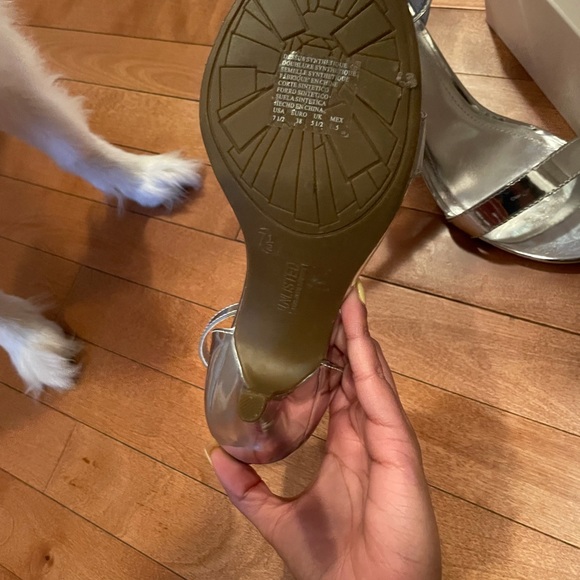 Silver strap heels - Picture 2 of 3